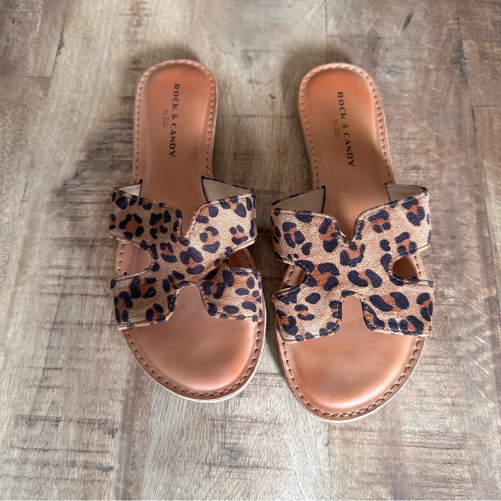 Rock & Candy cheetah print slide sandals size 7